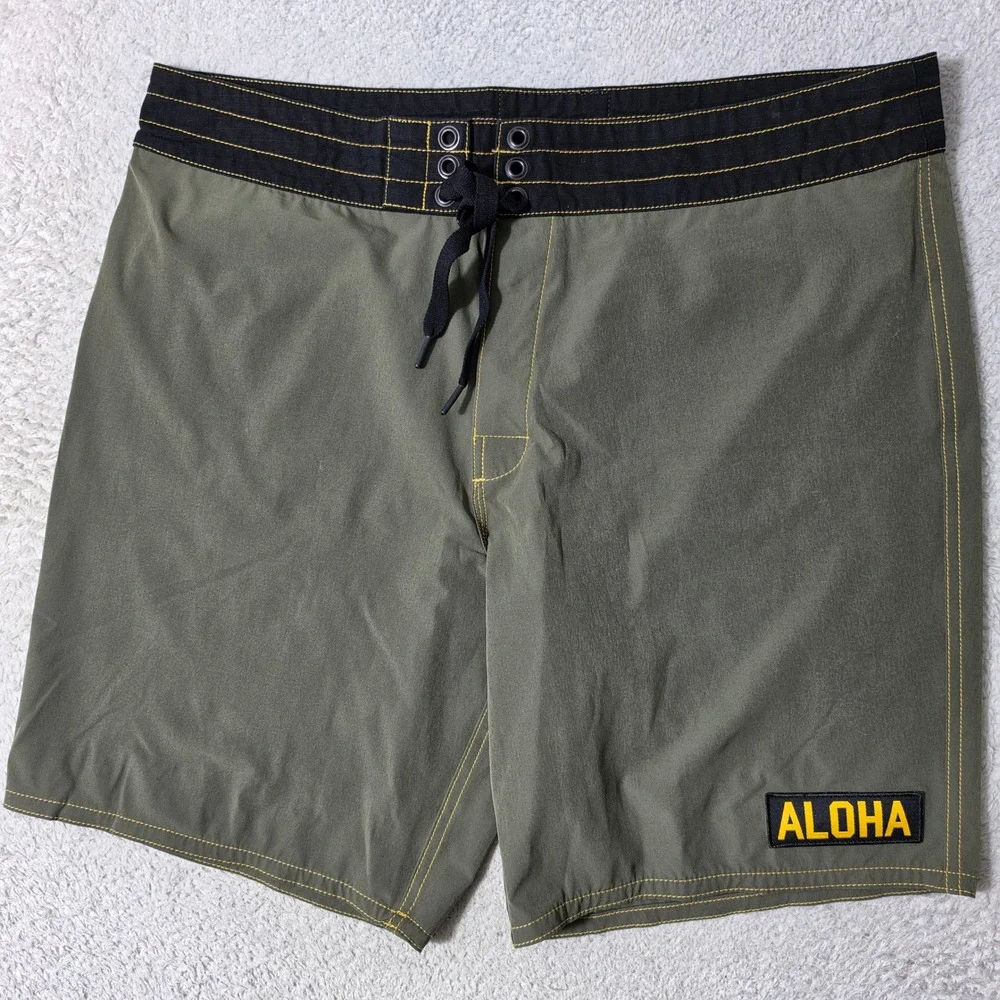 Birdwell Beach Britches Board Shorts Mens 38/8 Olive Green ALOHA Stretch‎
